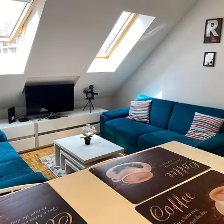 Fellini Apartment Белград Екстериор снимка