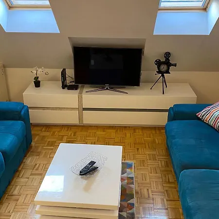 Fellini Apartment Белград Екстериор снимка